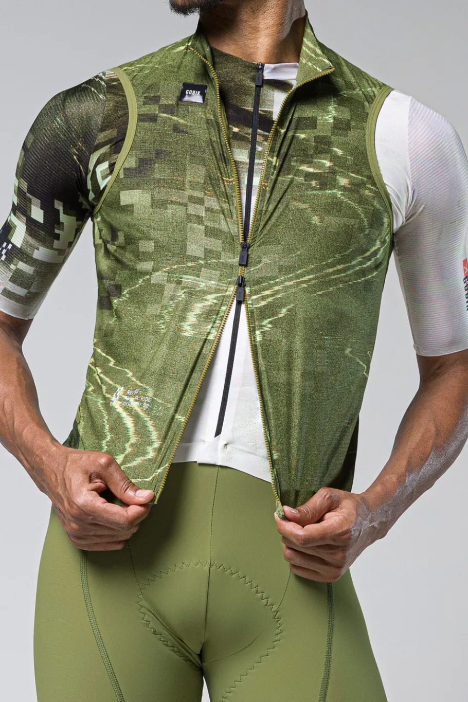 Gilets<GOBIK GILET PLUS 2.0 HOMME OLIVE GREEN OliveGreen