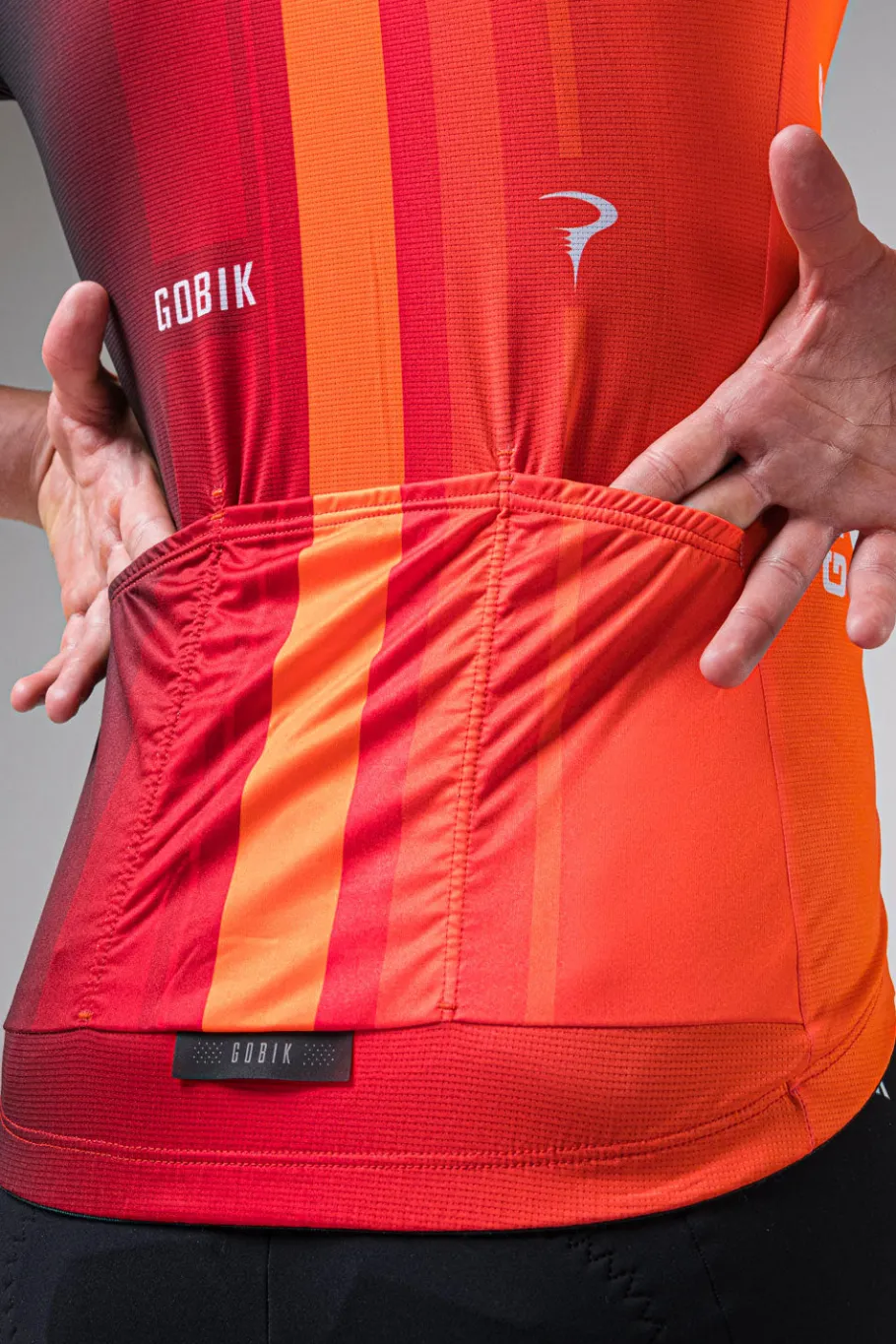 Maillots<GOBIK MAILLOT À MANCHES COURTES ODYSSEY UNISEX INEOS GRENADIERS 24