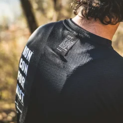 T-Shirts<GOBIK T-SHIRT À MANCHES LONGUES TERRAIN HOMME HARDWOODS