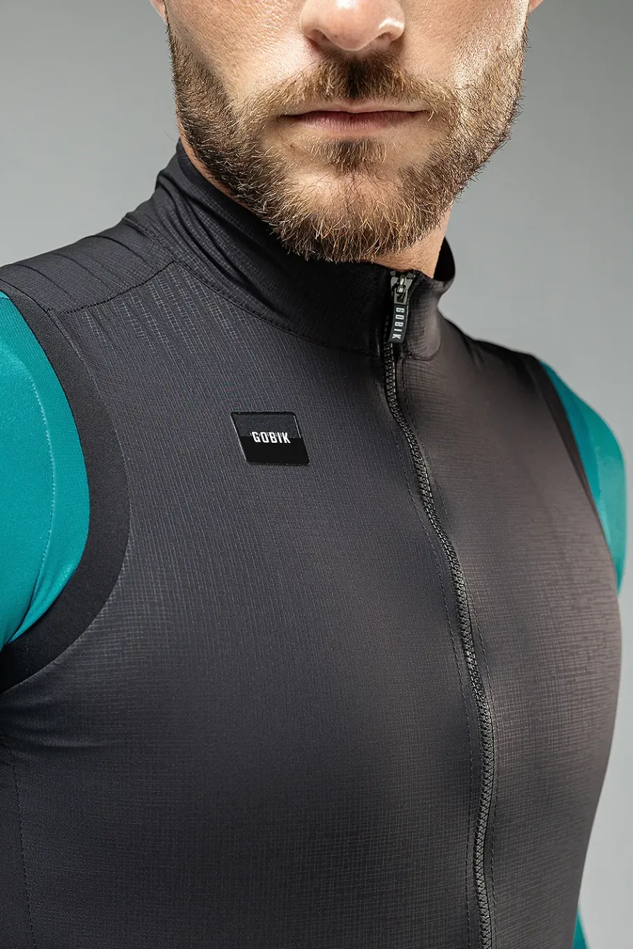 Gilets<GOBIK VEST VECTOR HOMME CROW